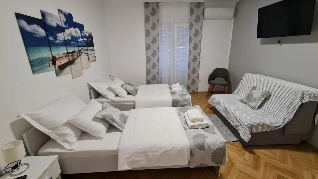 Apartman Magnolija Rijeka 4*,