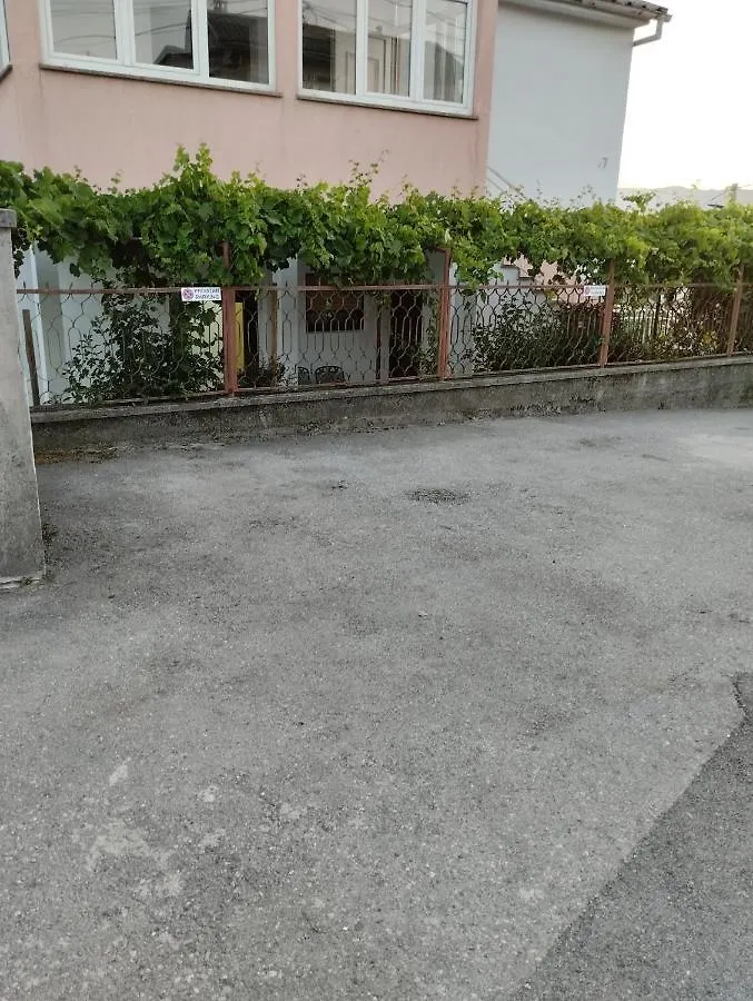 Casa de hóspedes Apartman Magnolija Rijeka